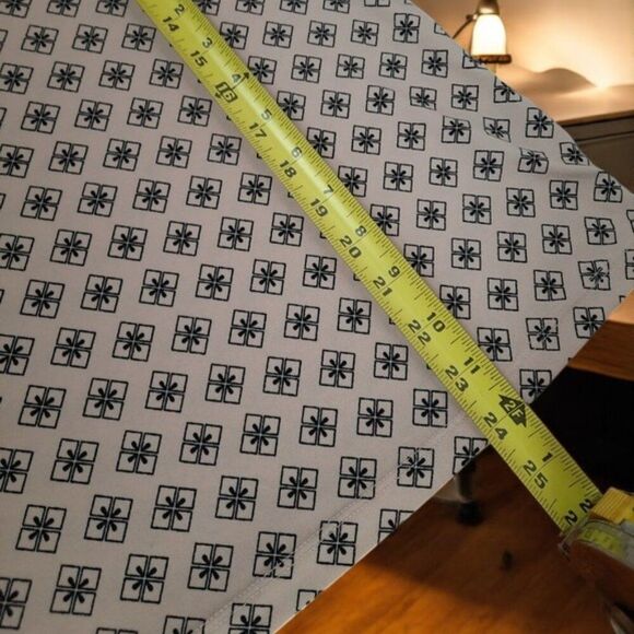 Liz Claiborne Career Collection Top - Picture 7 of 9